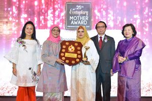 Exemplary Mother Award Winners